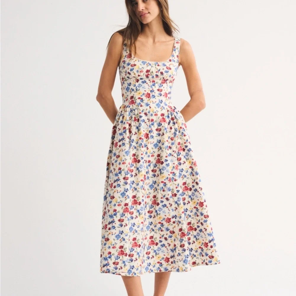 NWT Abercrombie Dylan dress midi floral - Picture 2 of 7